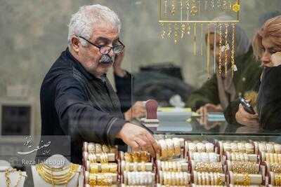 طلا و دلار همزمان عقب‌نشینی کردند؛ بازار وارد فاز نزولی شد