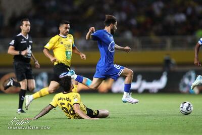 تاج علیه شایعات؛ سپاهان - استقلال با حضور تماشاگران