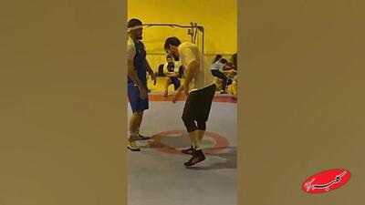 سرشاخ شدن جالب حسن یزدانی و کادیف در تمرین تیم کشتی استقلال + ویدئو - کلبه سرگرمی