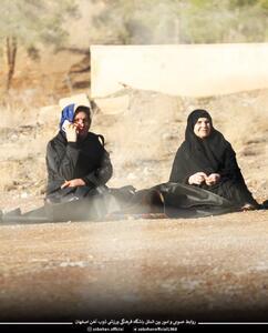 مادر و مادربزرگ بازیکن ذوب روی تپه تماشاچی شدند + (عکس) - مجله اینترنتی کولاک