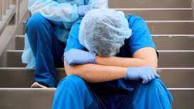 میگنا - چالش‌های پنهان در سلامت روانی و جسمی پرستاران