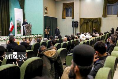 رئیس جمهور: هیچ ملتی با تکیه بر دیگران پیشرفت نکرده است