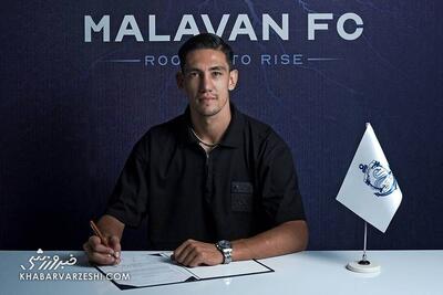 ۳ بر صفر به سود استقلال و تراکتور؟/ کسر امتیاز احتمالی با شکایت مشترک - پارس فوتبال