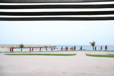 نیمه ماراتن خلیج‌فارس قربانی حواشی ماراتن کیش؛ توقف دوندگان پیش از خط استارت! - پارس فوتبال