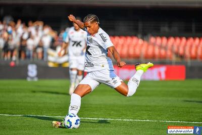 میلان رقیب جدی بارسلونا در راه جذب سوزا، مدافع چپ ۱۹ ساله سانتوس