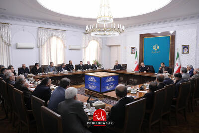 دیدار صریح رئیس جمهور با معترضان / نمایندگان اصناف به جلسه هئیت دولت می روند