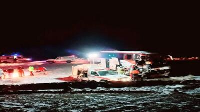 برخورد اتوبوس با کامیون در محور سربیشه_نهبندان / 15  نفر مصدوم شدند