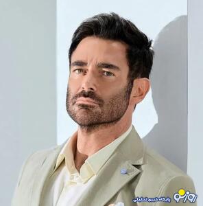  محمدرضا گلزار در نوجوانی و در یک مهمانی