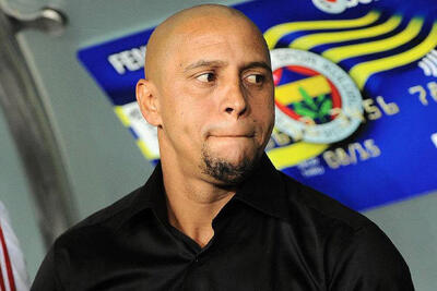 روبرتو کارلوس زیر تیغ جراحان - سلام نو