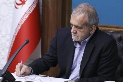 همتی به عنوان رئیس کل بانک مرکزی منصوب شد