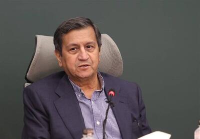  وعده همتی برای ثابت‌نگه‌داشتن نرخ ارز تا سال ۱۴۰۵