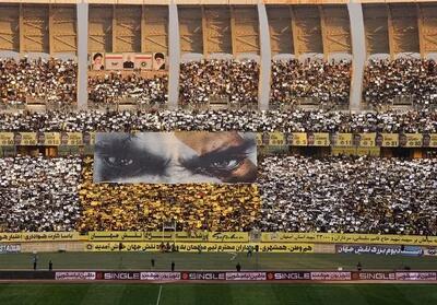 بازی سپاهان استقلال با حضور تماشاگران برگزار می‌شود