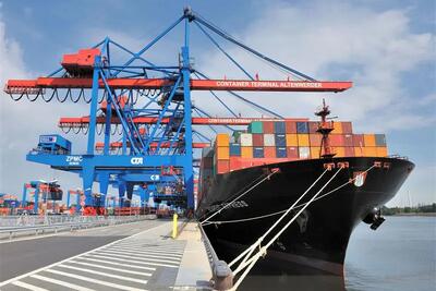 تجارت خارجی ایران از نظر وزنی رشد کرد