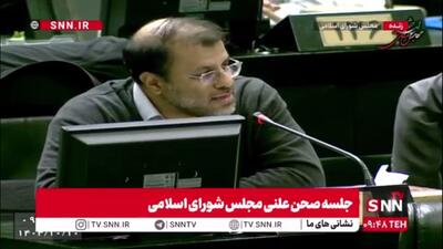  ظهوریان: ما قطعا فساد سیستمی در حکومت نداریم، اما مبارزه سیستمی با فساد هم نداریم/ آقایان چرا دوگانه درست می‌کنید بین مبارزه با فساد و سرمایه‌گذاری؟