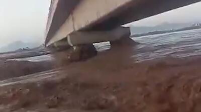 ورود سیلاب عظیم افغانستان به ایران