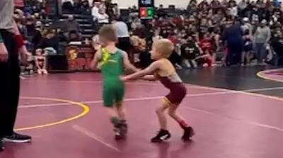 ویدیوی بامزه ترین کشتی جهان