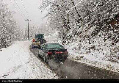 وضعیت جاده‌ها؛ ترافیک سنگین در چالوس و ۳ آزادراه