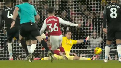 گل دوم آرسنال به استون ویلا (زوبیمندی)
