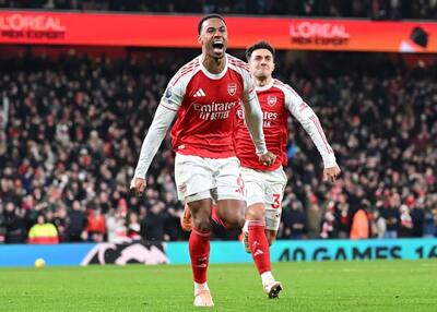 آرسنال ۴-۱ ویلا: امری تکه تکه شد