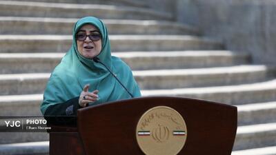 مهاجرانی: دولت افزایش حقوق کارکنان را به نظر مجلس نزدیک می‌کند/ اعتراضات را به رسمیت می‌شناسیم