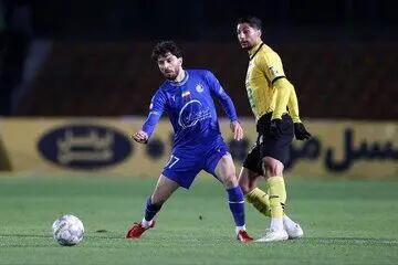 تغییر زمان بازی سپاهان - استقلال