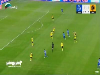 حسینی شوت منیر الحدادی را مهار کرد