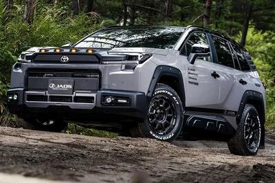 معرفی خشن‌ترین تویوتا راوفور تاریخ با کیت بدنه آفرود!