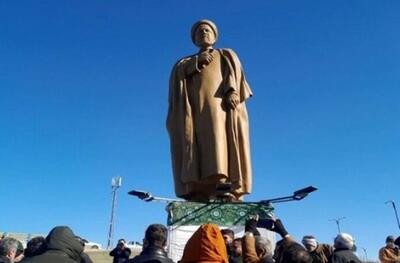واکنش به سقوط مجسمه شهید رئیسی در اردبیل
