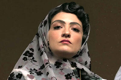  سلفی صمیمی گلاره عباسی و سولماز غنی در پشت صحنه «بامداد خمار»