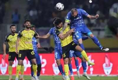 پیروزی استقلال برابر سپاهان با گل دقایق پایانی/ ساپینتو صدرنشین را برد تا بماند