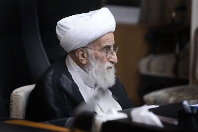 تصویر جدید از آیت‌الله جنتی در سن ۹۹ سالگی + عکس