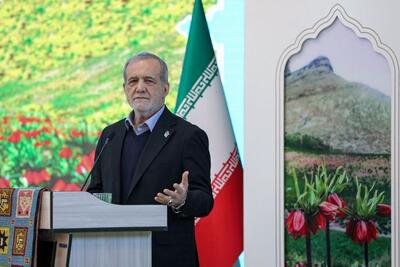 پزشکیان: به هیچ وجه بر اساس جناح، دسته و گروه افراد را انتخاب نکردیم؛ بلکه آن‌ها با کار کارشناسی و نظر جمعی تعیین شده‌اند