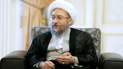 آملی لاریجانی: عده‌ای می‌گویند فساد همه‌جا را گرفته و کشور در آستانه فروپاشی است اما...