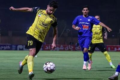 فوری؛ زمان دیدار تیم های سپاهان و استقلال تغییر کرد