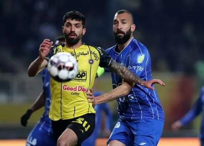 بعد از باخت سپاهان؛ سرنوشت جدول لیگ برتر به دست پرسپولیس افتاد