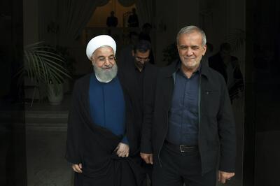 پزشکیان، روحانی نیست