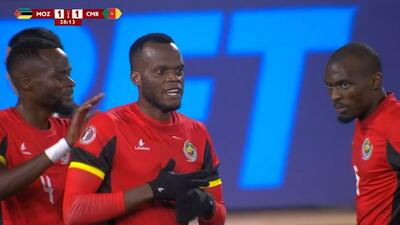 گل اول کامرون به موزامبیک (گل به خودی فلیسیانو جون)