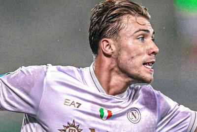 تصمیم قطعی در ناپل؛ هویلوند می‌ماند