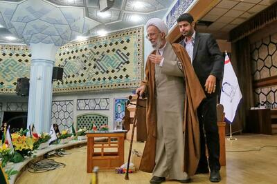 تئوریسین پس از جنگ/بررسی زندگی و سیر فعالیت‌های سیاسی محمدتقی مصباح‌یزدی و تاثیر او بر تحولات سه دهه اخیر