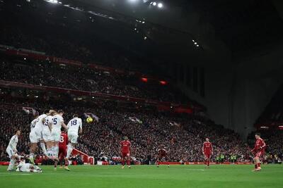  لیورپول 0-0 لیدز: قرمزها در آنفیلد متوقف شدند