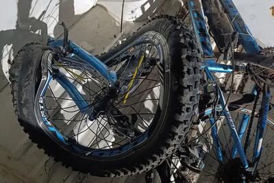  برخورد با وانت پیکان جان‌ دوچرخه‌سوار را گرفت