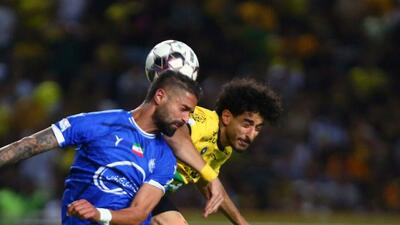 ساعت دیدار سپاهان و استقلال تغییر کرد