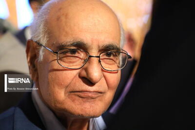 هوشنگ مرادی‌کرمانی دوران نقاهت را سپری می‌کند