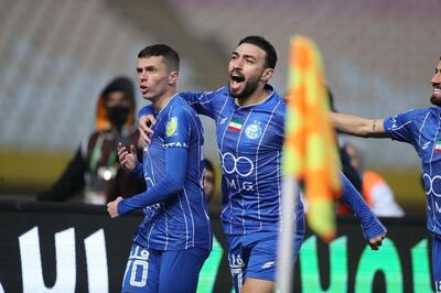 رستگاری استقلال مقابل سپاهان در دقایق پایانی/ ساپینتو مهم‌ترین بازی را برد