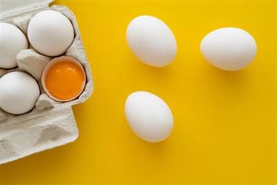 زرده خام تخم‌مرغ و گلودرد: توصیه‌ای که سلامت را تهدید می‌کند