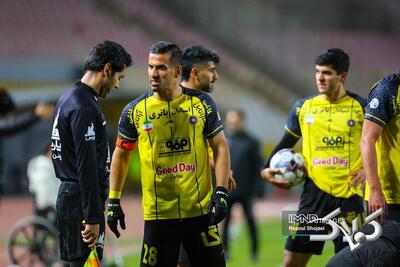 تغییر ساعت دیدار سپاهان - استقلال - مجله اینترنتی کولاک