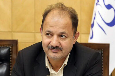 اولویت مجلس دفاع از سفره مردم است نه تصویب شتاب‌زده بودجه