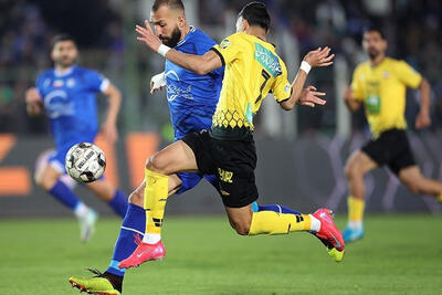 تغییر ساعت بازی امروز سپاهان و استقلال/پوستر دیدار امروز/ترکیب تیم ها