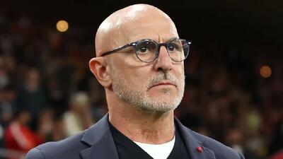 درخواست سرمربی اسپانیا از ستاره آرژانتینی؛ مسی بازنشسته نشو - پارس فوتبال