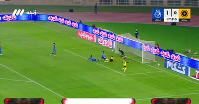 ویدیو: گل اول سپاهان به استقلال با گل به خودی آشورماتوف - پارس فوتبال